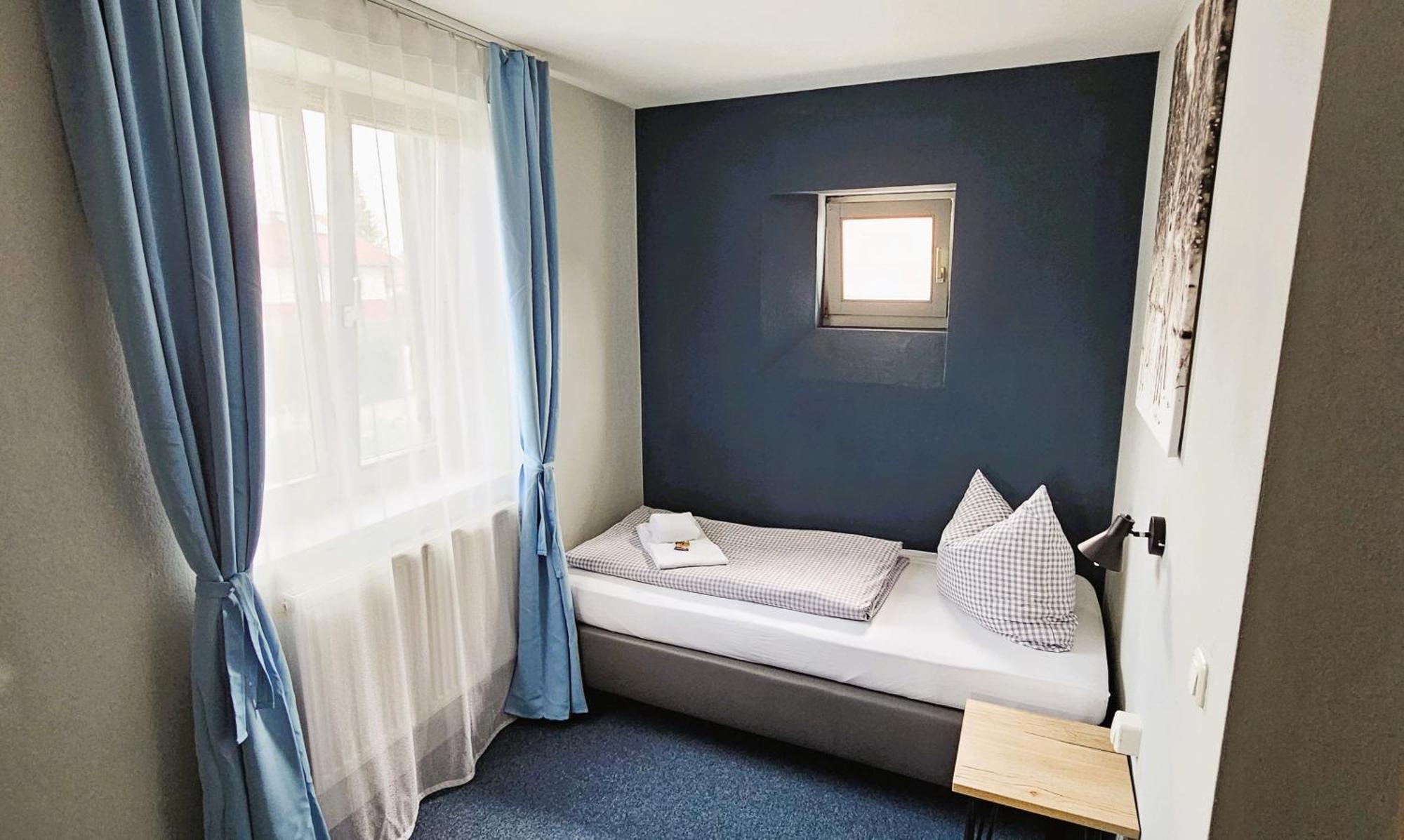 Novitel Pension Pliening - Muenchen Messe Exteriör bild